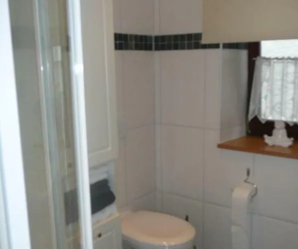 Sayn Bei Koblenz 度假居 本多夫